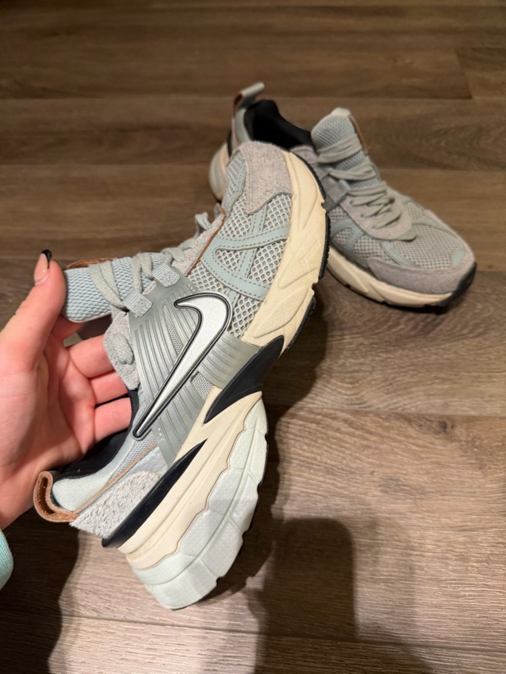 Nike Grey and Blue Women's Athletic Sneakers Everyday Running Shoes - Picture 1 of 6